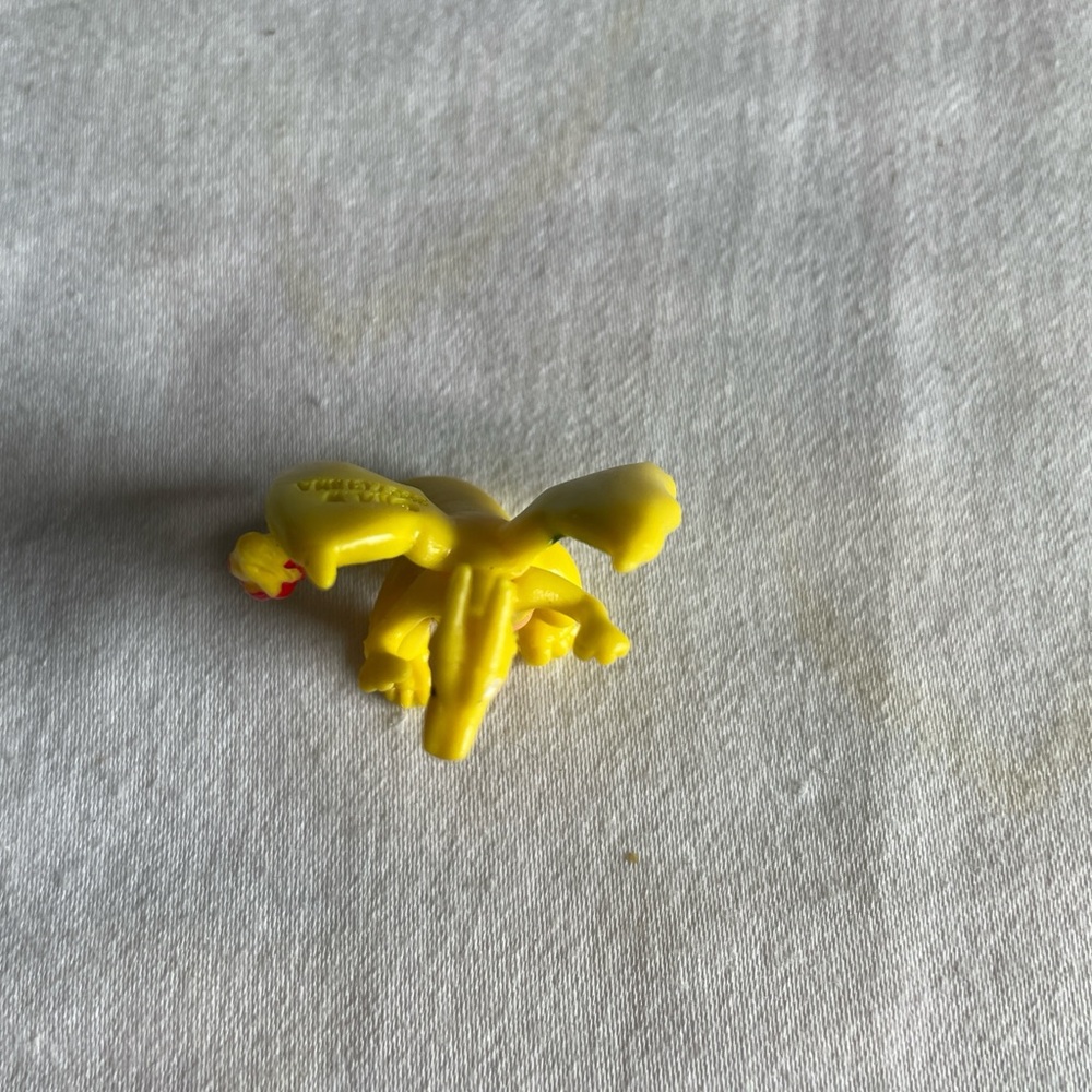 Charizard Yellow Dragon Figurine with Green and Red Accents - Picture 3 of 4